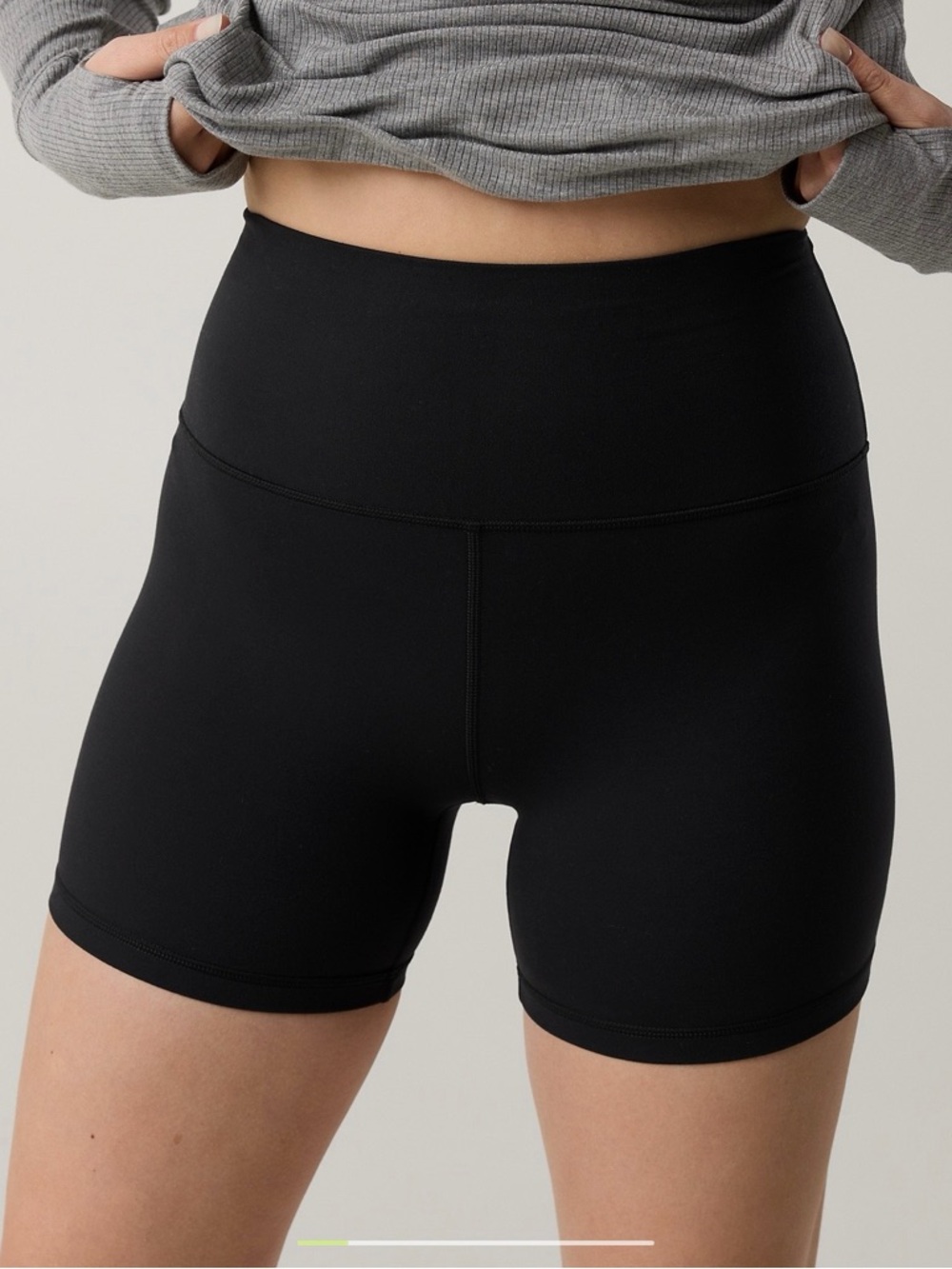 OFFLINE by Aerie The Hugger High Waisted 5” Bike Short